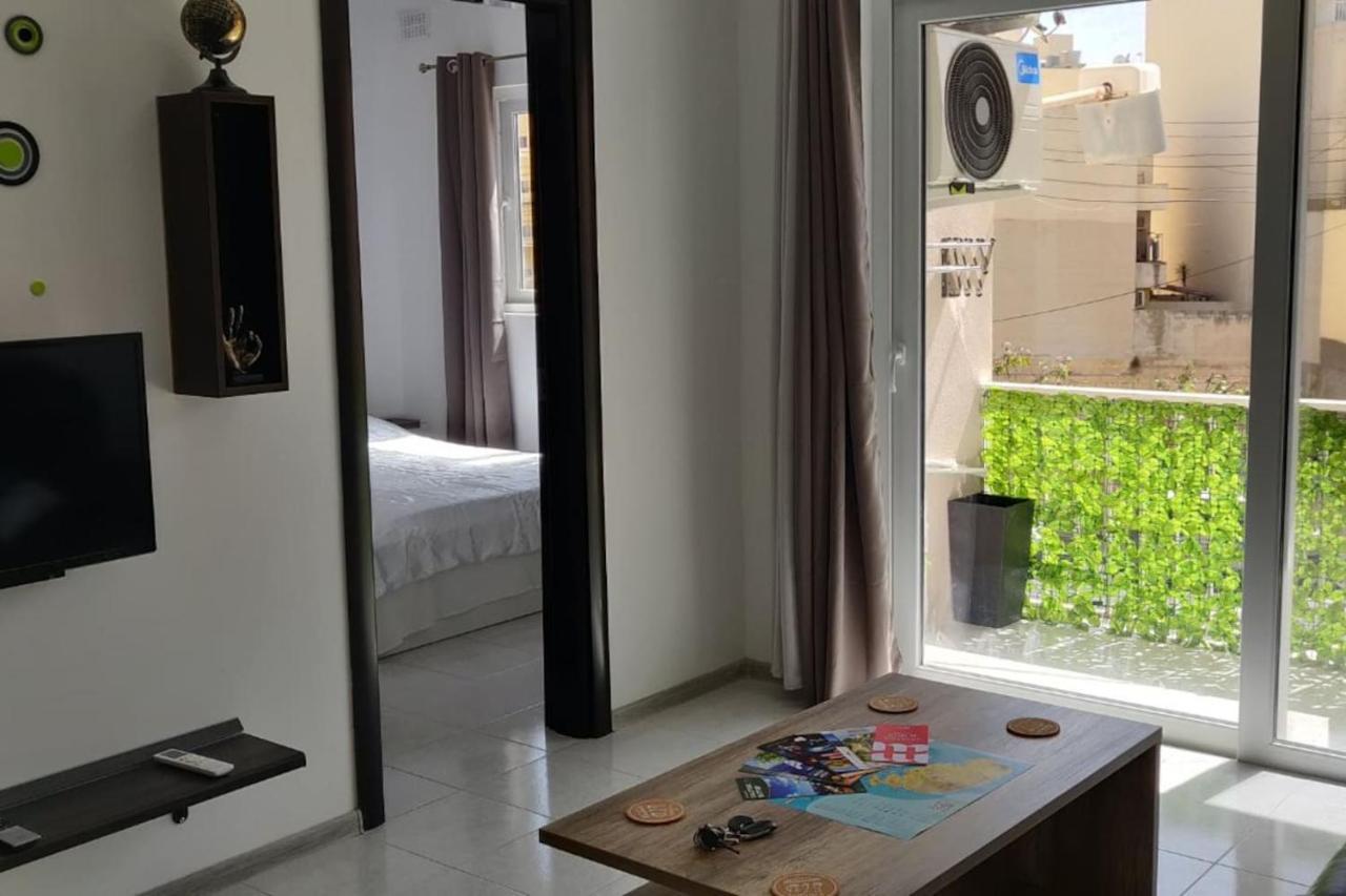 Appartamento Sunny Day Flat St. Paul's Bay Esterno foto