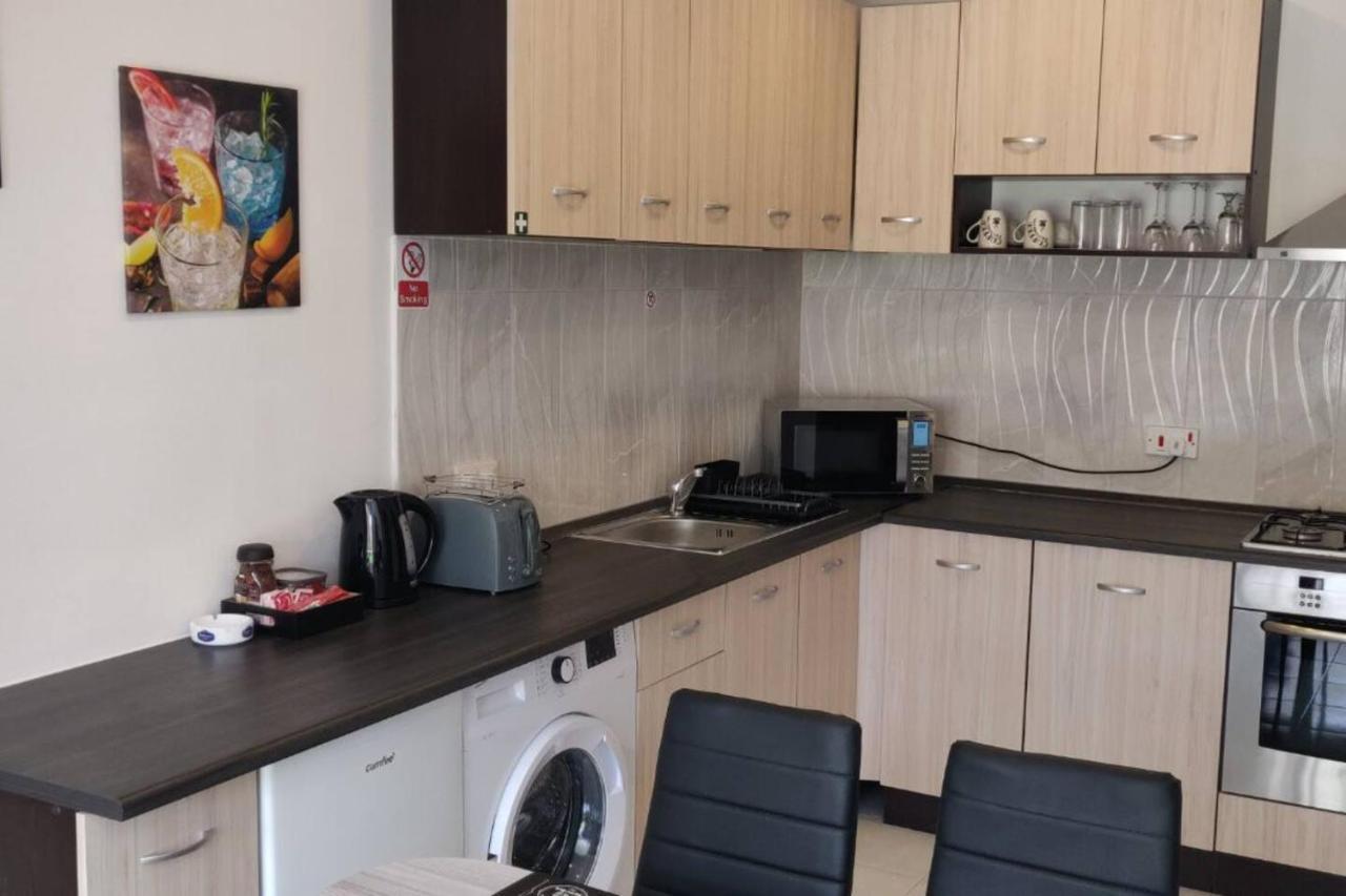 Appartamento Sunny Day Flat St. Paul's Bay Esterno foto